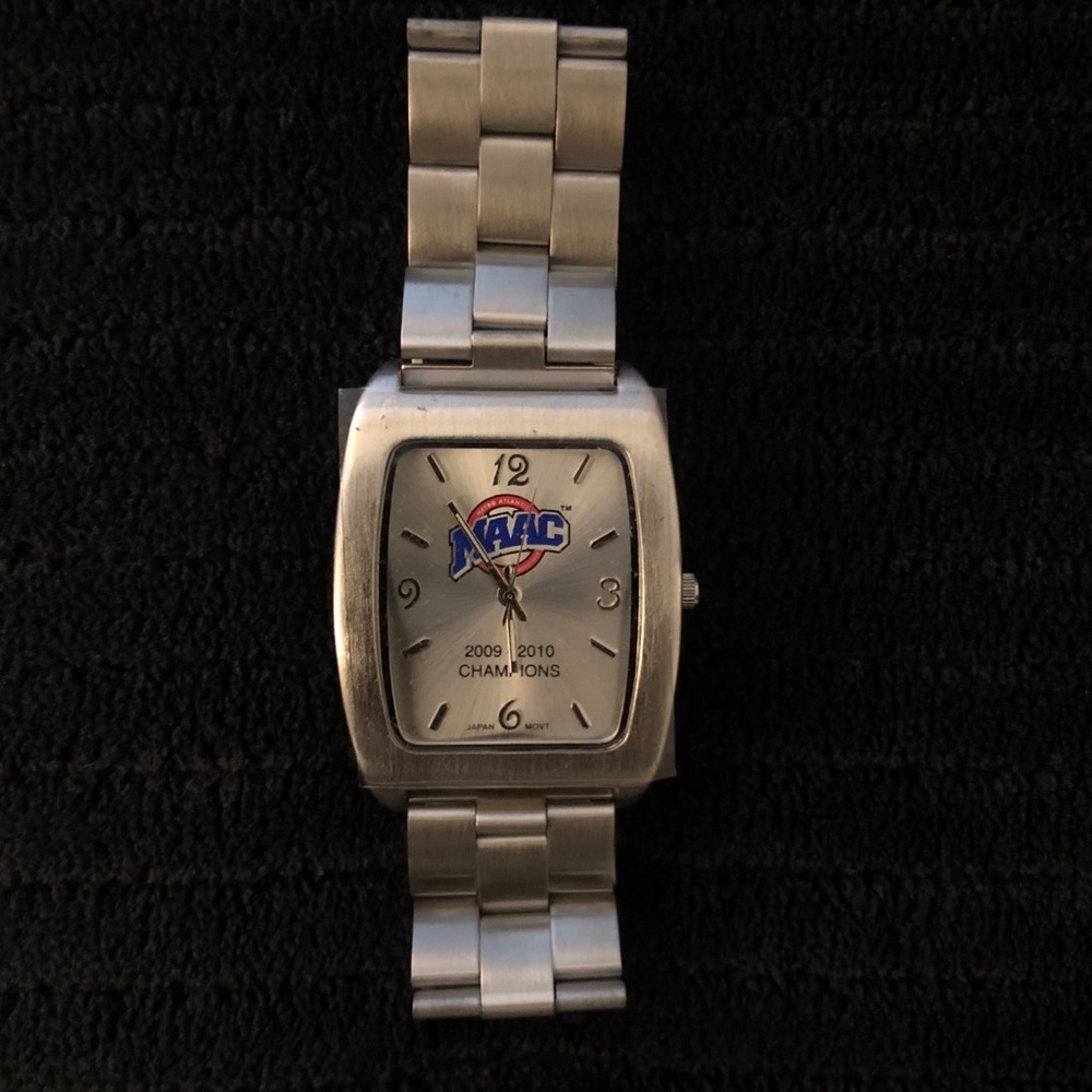 College Conference Championship Watch 2009-2010